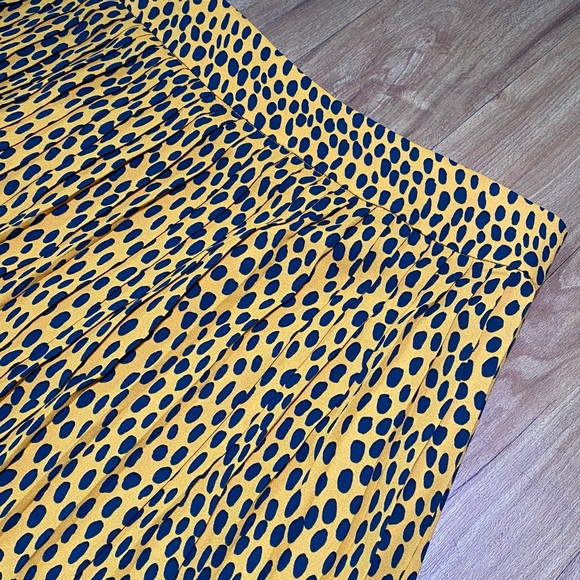 J.Crew Pleated Midi Skirt Women's Size 16 Mustard Yellow Navy Animal Print Spots - Picture 4 of 15